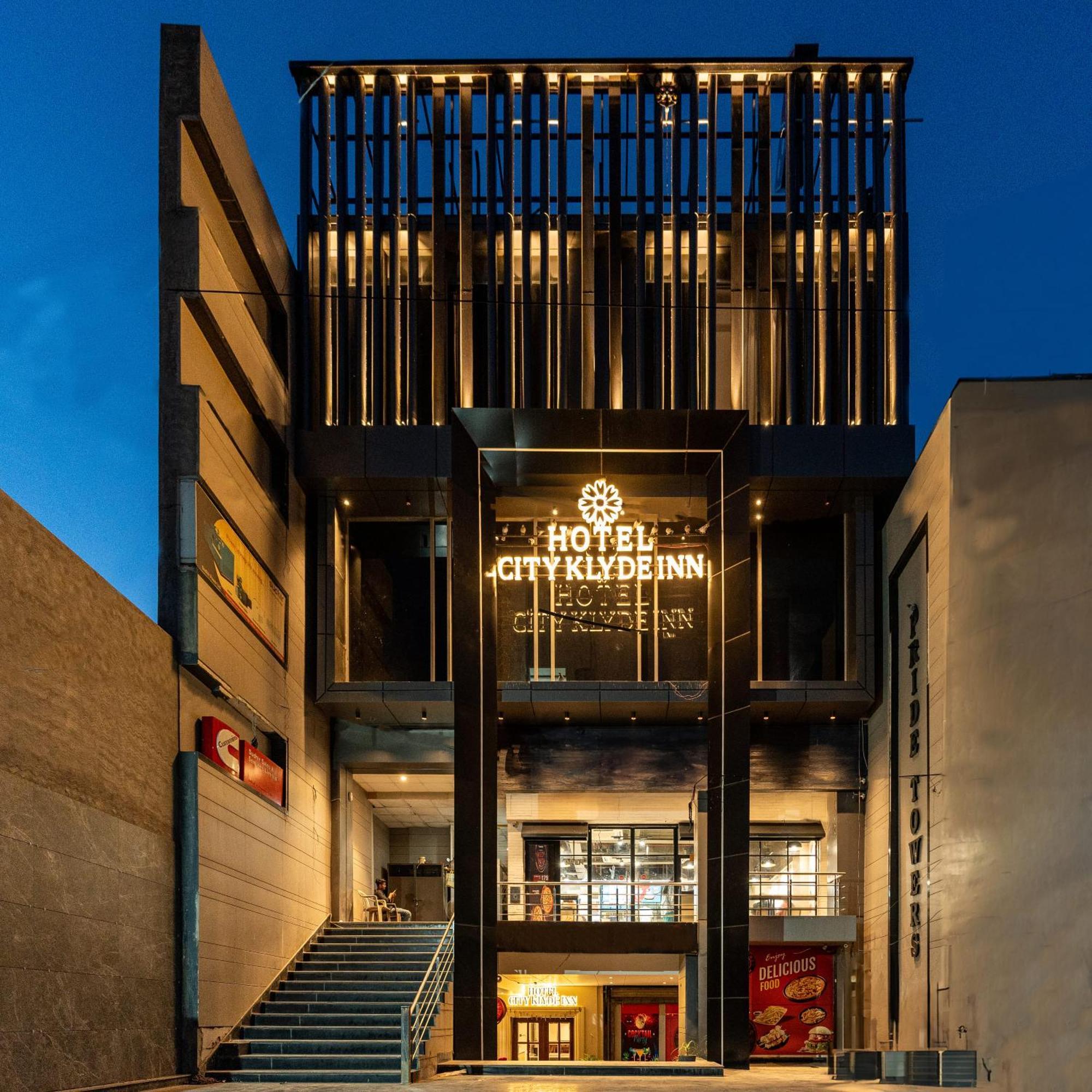 City Klyde Inn Amritsar Esterno foto